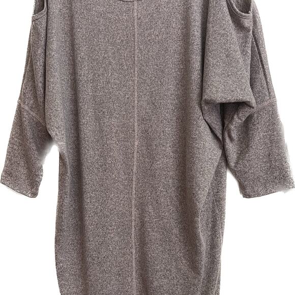 Bobeau Cold Shoulder Midi Dress Size: Medium Pinkish Heather Gray - Picture 3 of 6